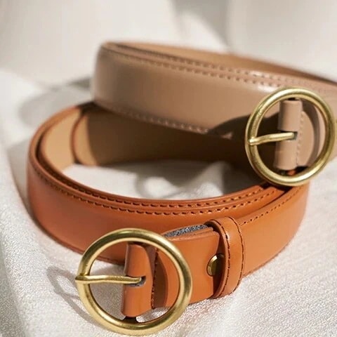 可愛らしい丸型のバックルが印象的なレディースウエストベルト レディース ラウンド 丸形 バックル