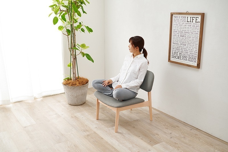 ダイニングチェア 椅子 おしゃれ ソファ チェア いす イス 天然木 ファブリック 木製 座面高39cm 25,830円