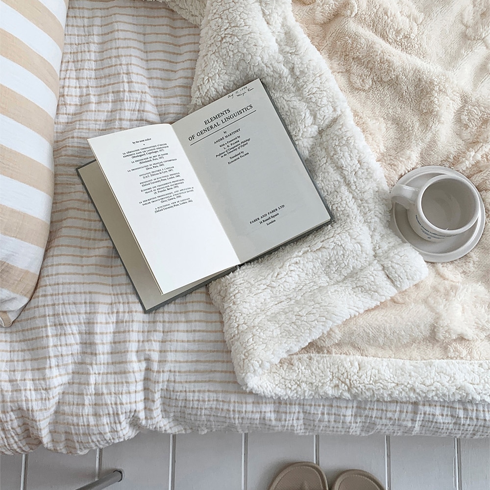 MOMO ブランケット 韓国インテリア 二重織ウール 持ち運び便利 ミルキーカラー 150×200cm