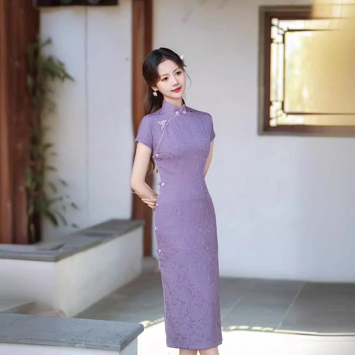 ワンピースドレスドレス文学スタイルの新鮮でエレガントなチョンサムミッドレングスの春と夏の若くて改善されたのドレスは通常着用できます