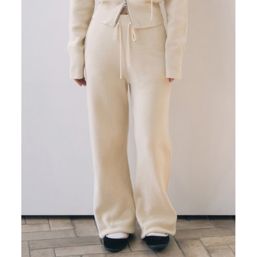 COVERNAT 女性用ニットパンツアイボリー