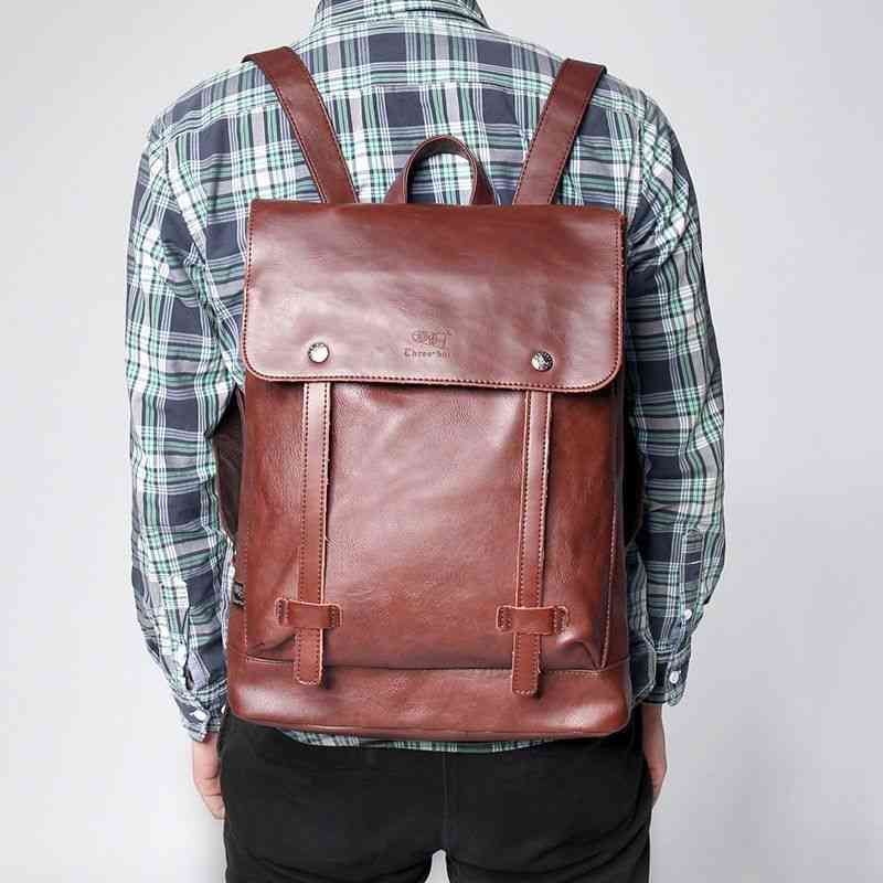 リュック メンズ ブランド 革 大学生 通勤 アウトドア 40L 大容量 ビジネスバッグ ビジネスリュック 小さめ 通学 夏 パソコン 春 冬 秋 ビジネス 2WAY PC 10代 40代 撥水 おし