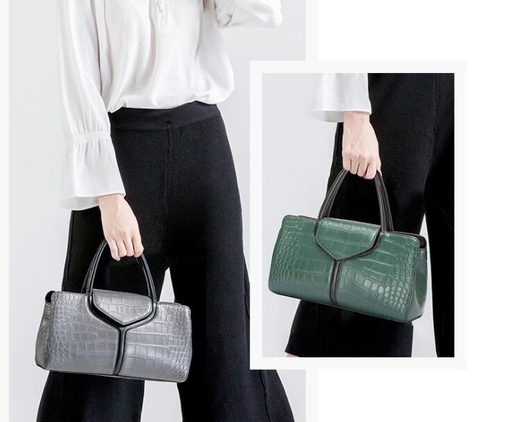 2020新しい革のハンドバッグクロコダイルパターンメッセンジャーバッグファッショントレンドオールマッチショルダーバッグ 4,950円