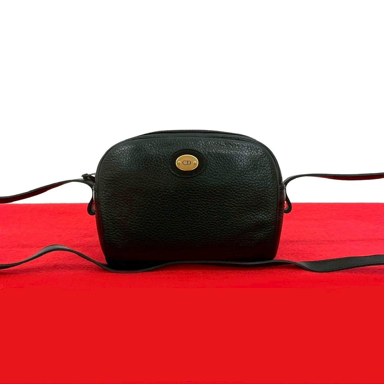 ヴィンテージ CD ロゴ 金具ショルダーバッグ レザー ブラック 41347