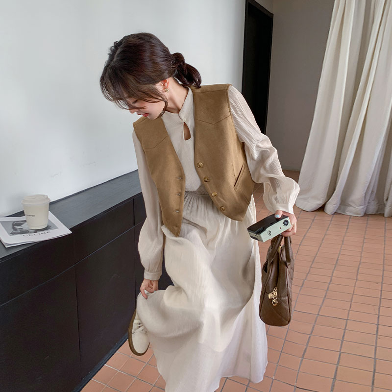 女性のための生意気なベストスーツスカート2024初春と秋の雰囲気と気質ドレス一式セット