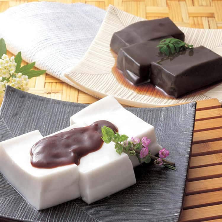 和歌山「大覚総本舗」 ごま豆腐 (白胡麻 黒胡麻) 白胡麻豆腐120g6 黒胡麻豆腐130g6 離島は配送不可 3200001 お歳暮 お中元 お土産 ご進物 ギフト 贈り物に最適