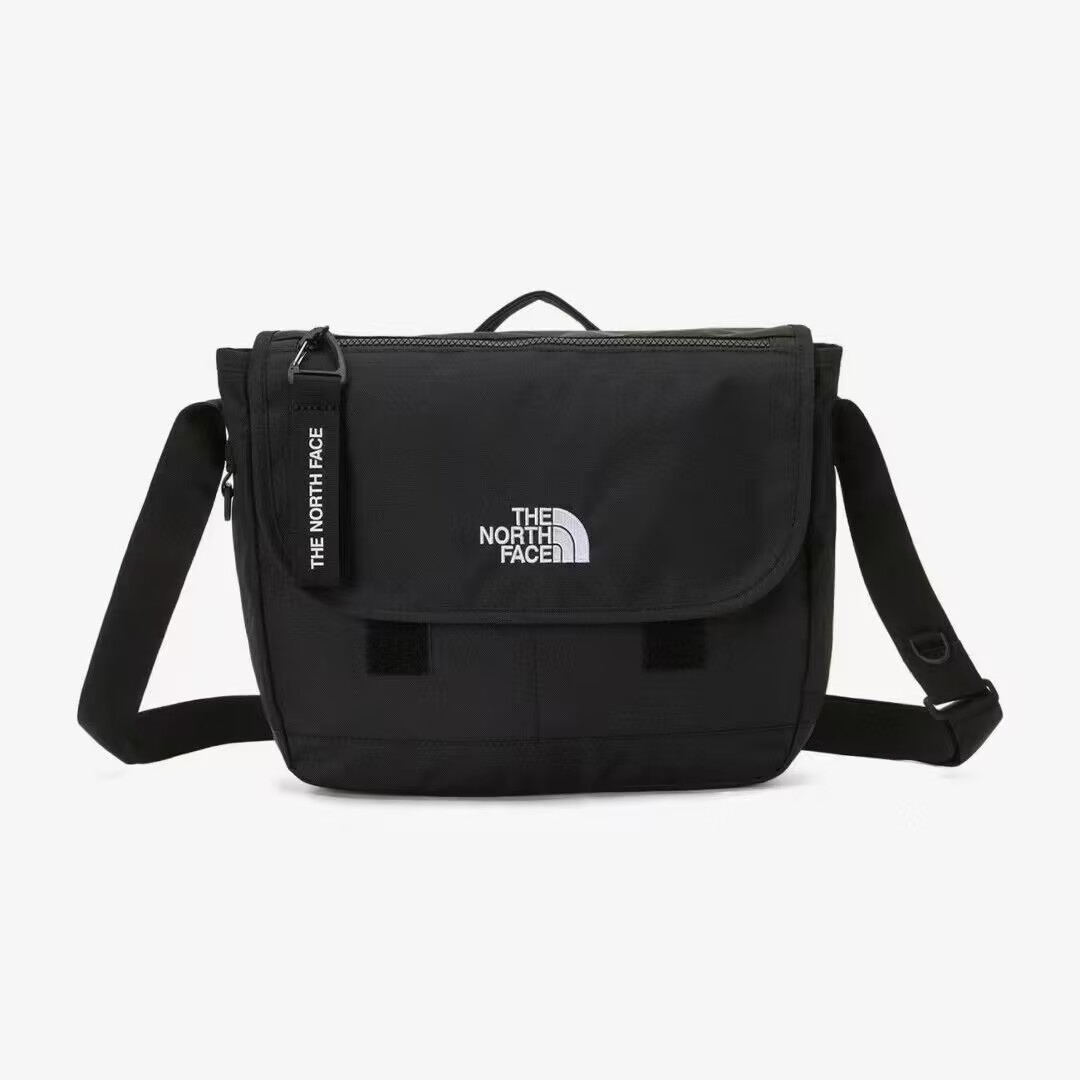 Qoo10] ザノースフェイス THE NORTH FACE ホワイトラ : バッグ・雑貨