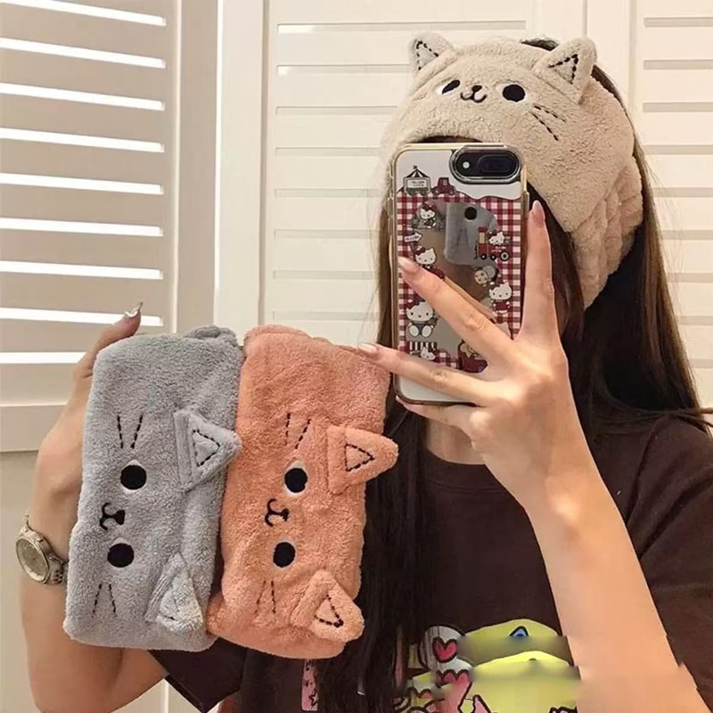 洗顔用ネット insヘアカバー 塗布膜束ヘアバンド かわいい猫の耳のバンド 女性の顔を洗う女