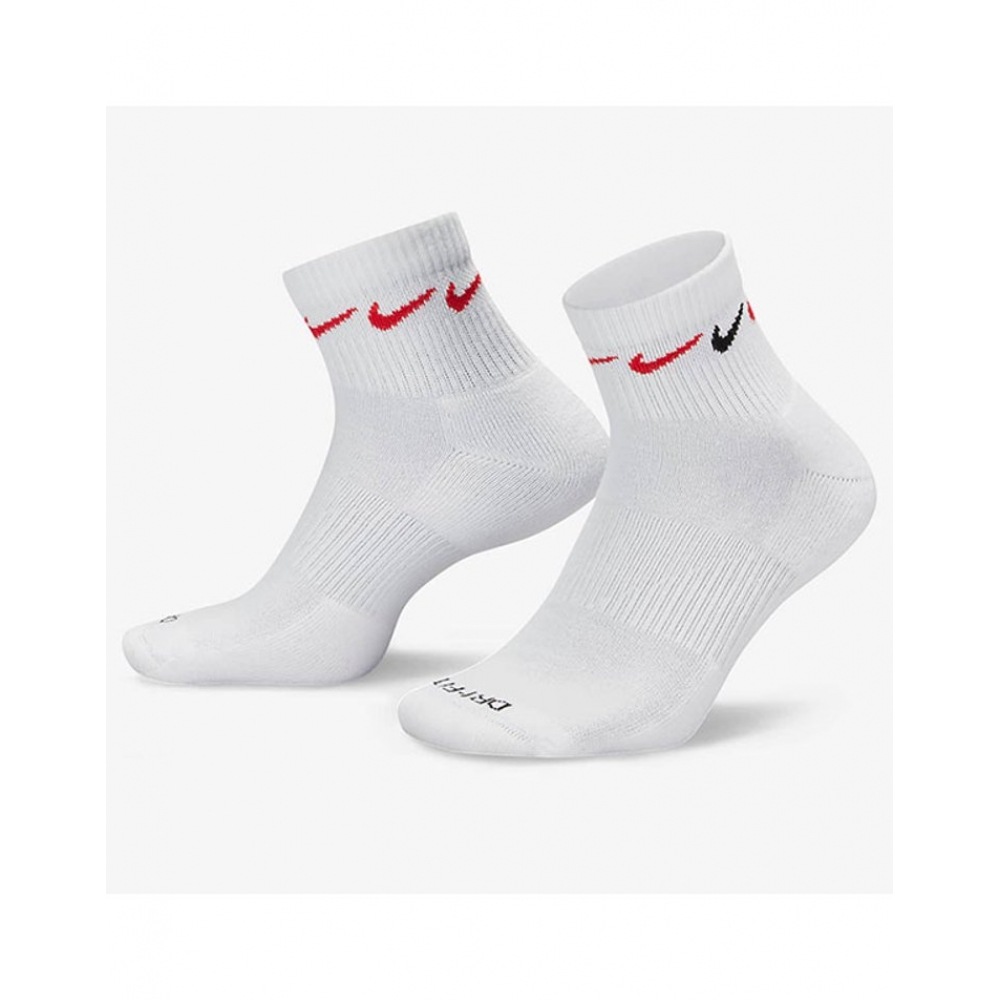 ナイキソックスエブリデイプラスクッショントレーニングアンクルソックス 3 ペア DH3827-902 S2407