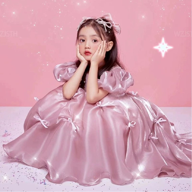 ピンクの子供用ドレスフォトスタジオスタジオショットパフスリーブパフスカートホストステージプリンセススカートガールパフォーマンスコスム 4,732円
