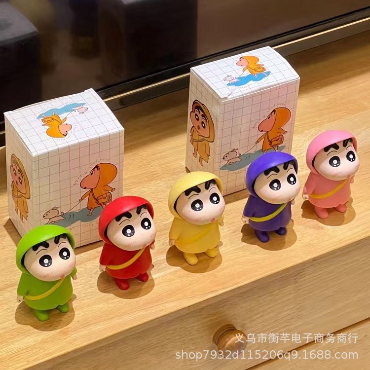 【急速出荷】スーツレインコートクレヨンしんちゃんフィギュア超プレイ車載置物テーブルトランペット野原しんのすけグッズプレゼント