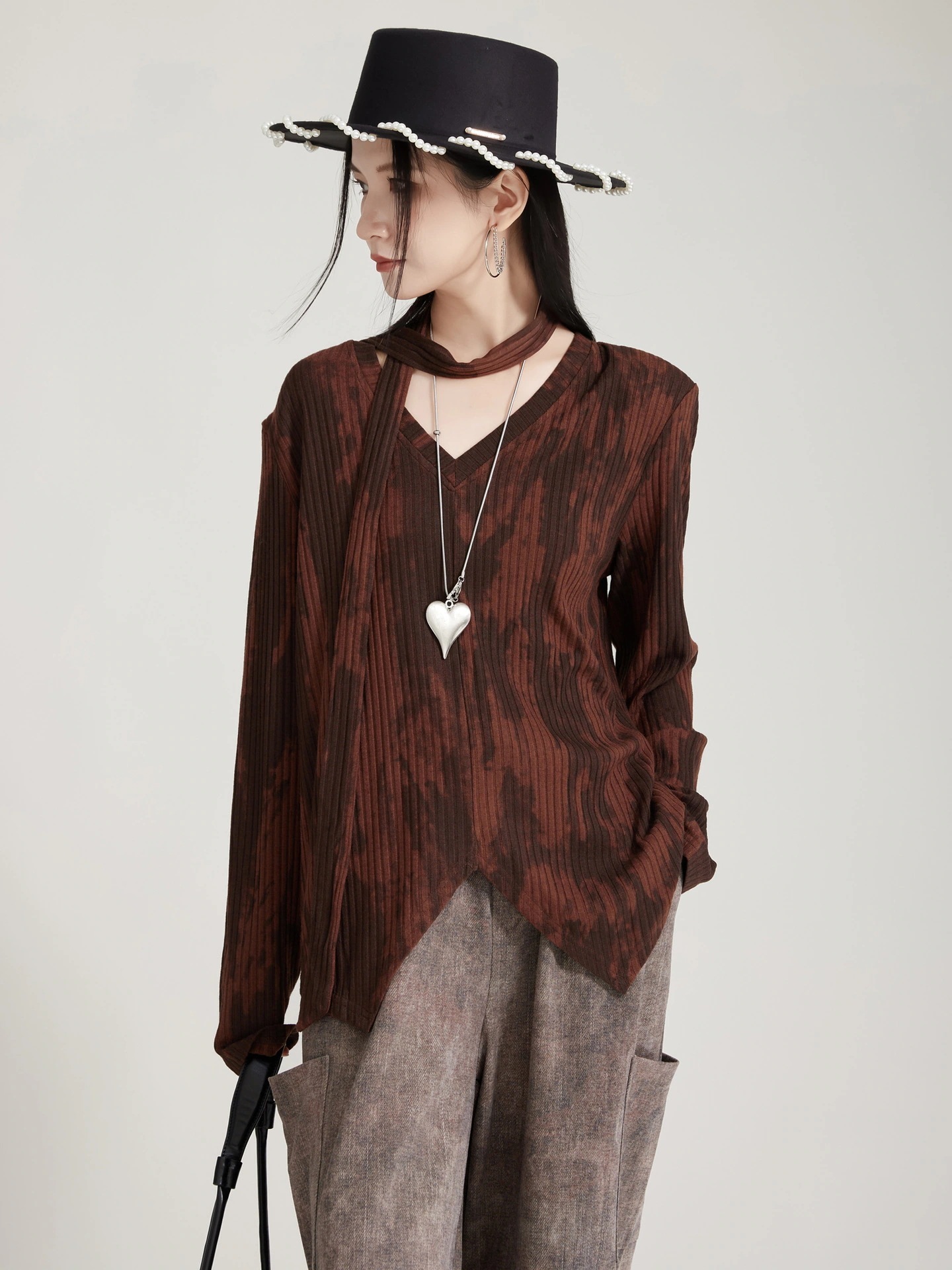 【J.Fashion】 2024新品 ベーシックニット レトロ 長袖 ニット 個性的なデザイン 関連商品は店で購入可能 メガ割30%までに制限