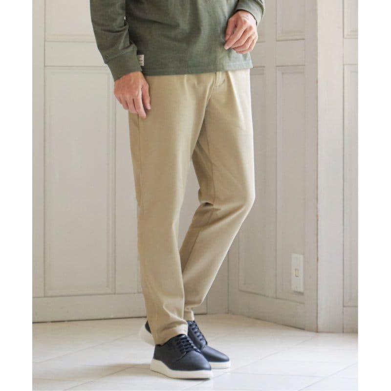GOKU楽パンツ EASY STRETCH テーパード 4,940円