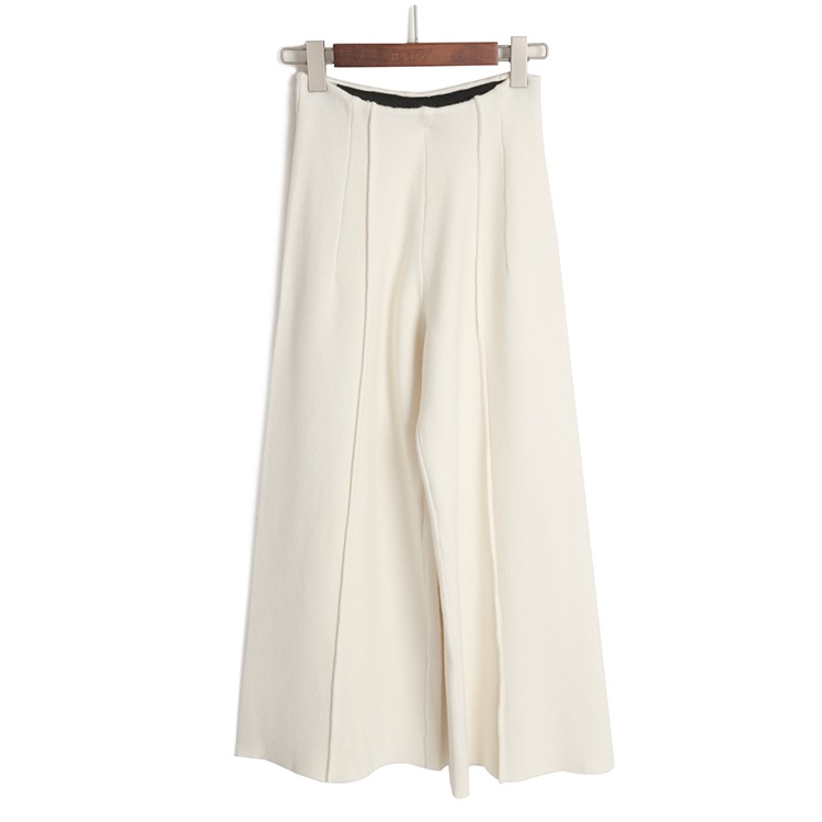 ワイド ボトムス パンツ ワイドパンツ かわいい 可愛い きれいめ シンプル カジュアル おしゃれ お洒落 エキゾチック こなれ感 ラフ メンズライク マニッシュ ボーイッシュ スポーティー