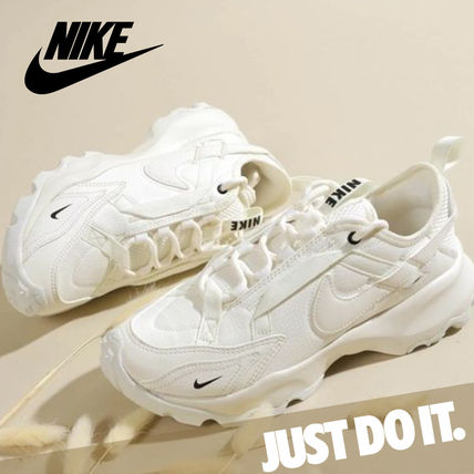 NIKE正規品 W TC 7900 SUMMIT WHITE DD9682-100