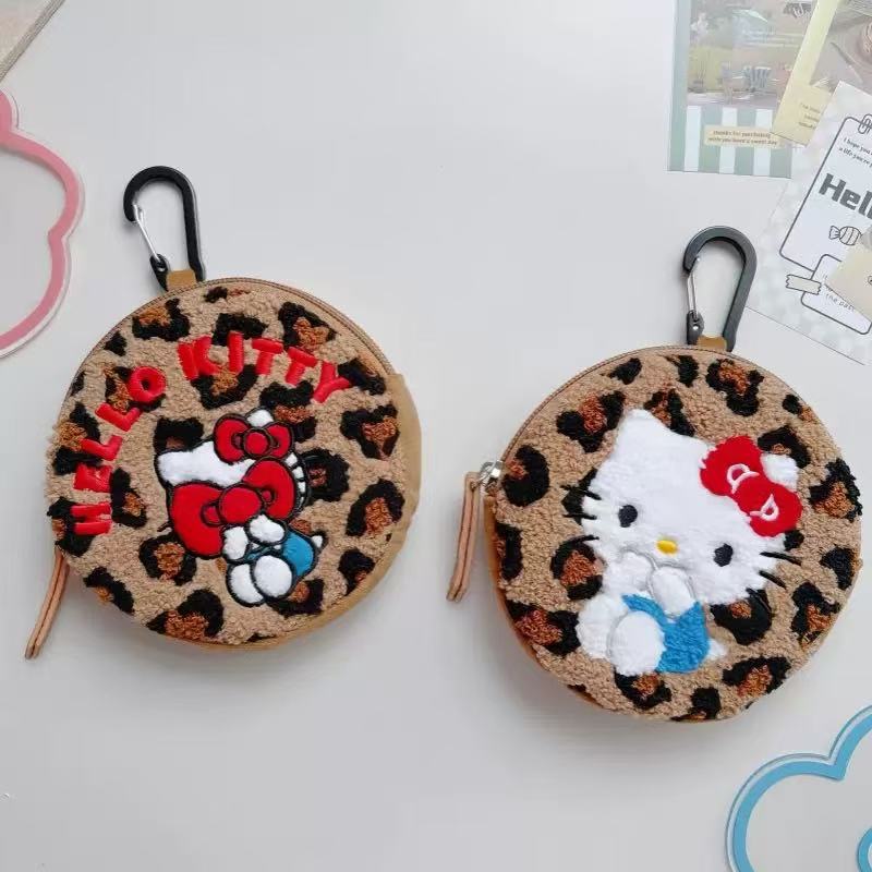 10個セット キティ豹柄小銭入れ 可愛いぬいぐるみ刺繍丸型イヤホン収納ポーチ キーホルダーチャームバッグ