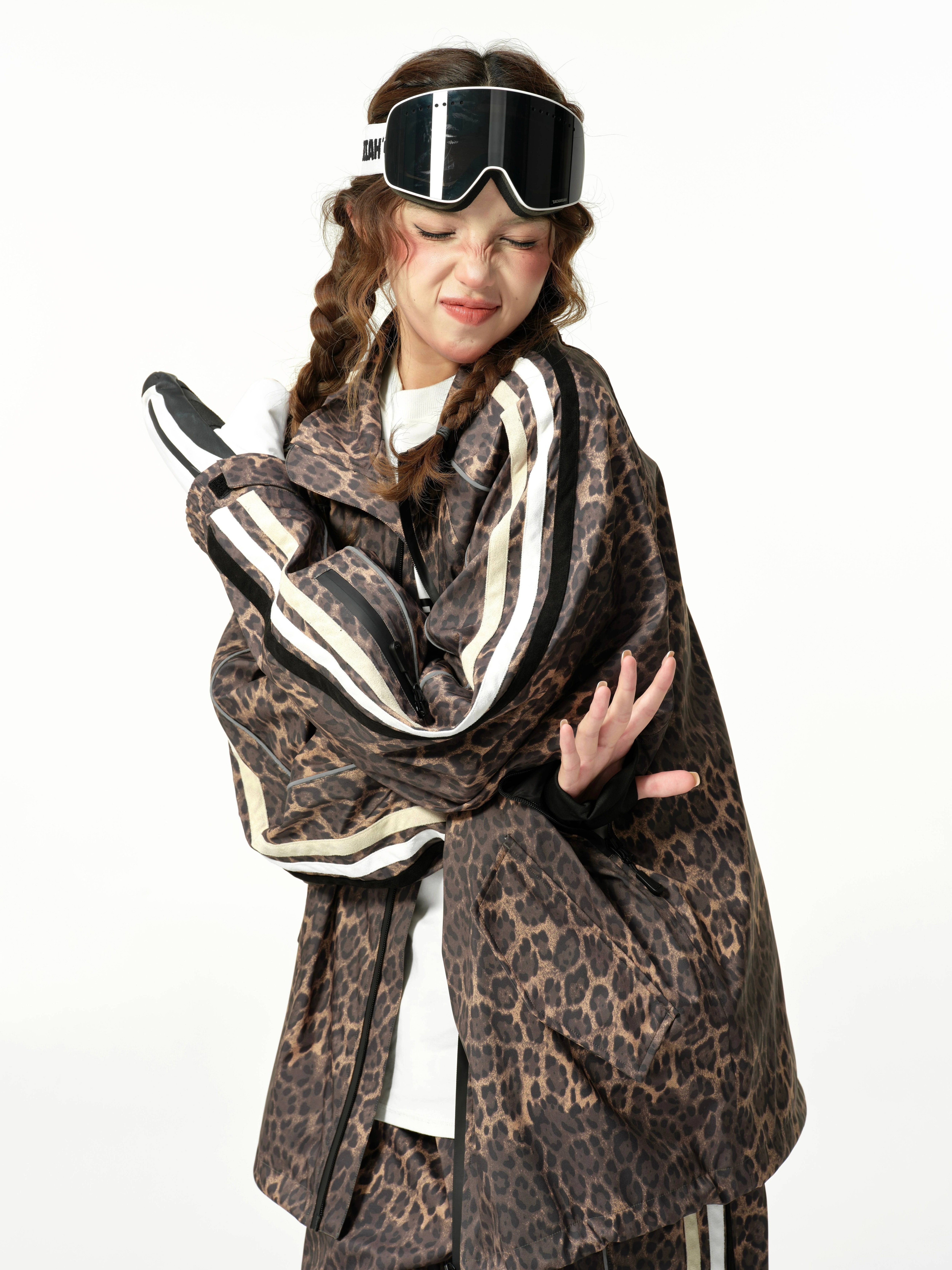 スノボウェア 4色 2025 2026 耐水圧20000mm 上下セット ジャケット パンツ ヒョウ柄 韓国風 メンズ レディース スノーボードウェア スノーウェア スキーウェア 黒白ピンク ブラウン