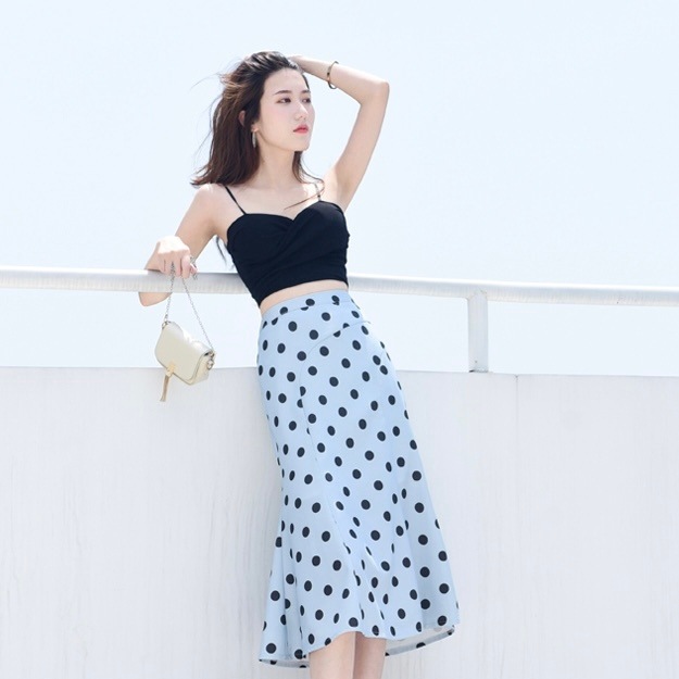 スカート ボトムス フィッシュテール ロング丈 フレア スリム ハイウエスト 大人可愛い きれいめ シンプル カジュアル おしゃれ レトロ 大人女子 こなれ感 ラブリー キュート ガーリー エレガント