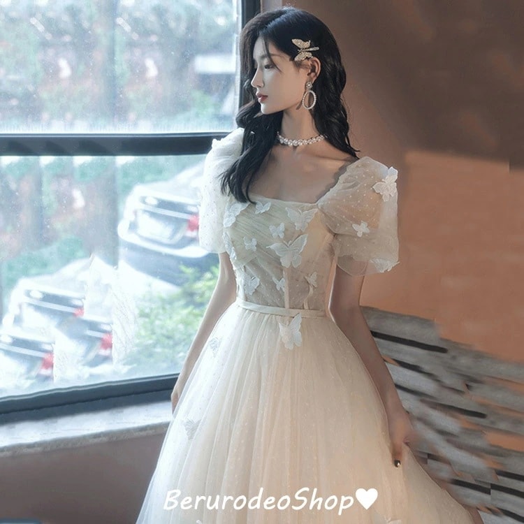 イブニングドレス ライトシャンパン色 ノースリーブ 蝶柄 ロングドレス チュール ドレス 姫系 お姫様 パーティードレス パフスリーブ 結婚式ドレス 二次会ドレス お呼ばれドレス 5,654円