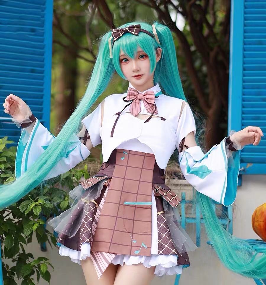 コスプレ衣子大人フィギュアストーリー　初音ミク　コスプレ　衣