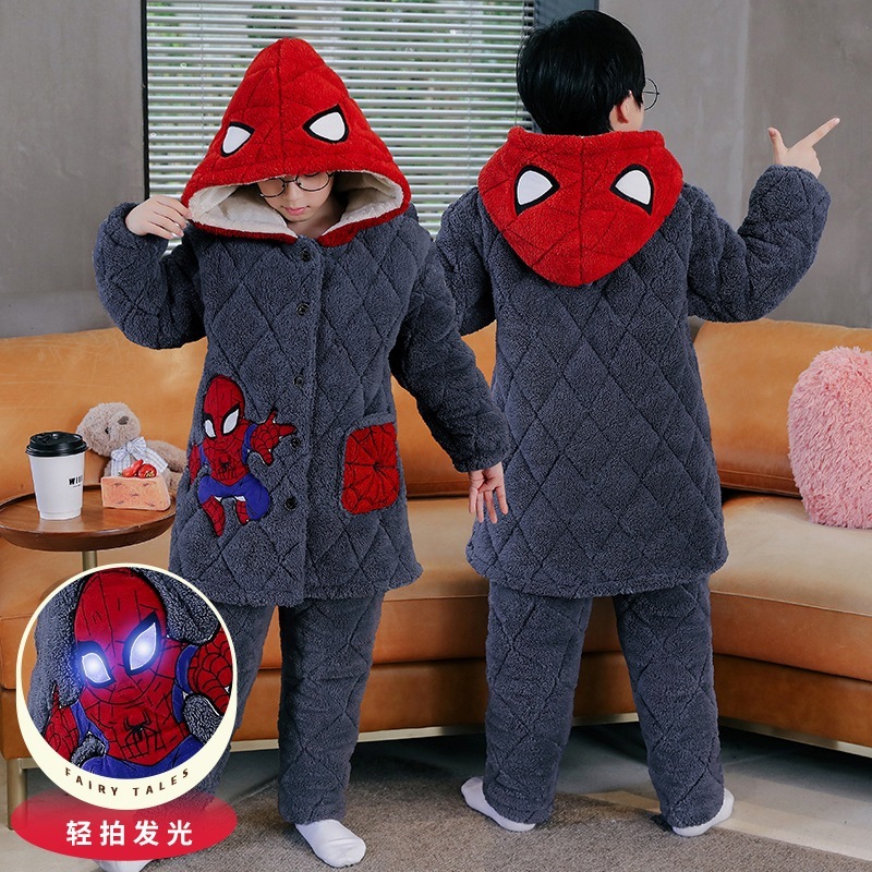 三層キルト男の子パジャマコーラルベルベット冬厚手子供男の子12月フランネルホーム服セット