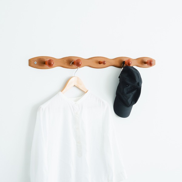 (30本セット) コートハンガー(壁掛けフック) (波型) 木製(天然木)/北欧風/ウォールハンガー/コート掛け/帽子掛け/省スペース/壁掛けハンガー/業務用/完成...