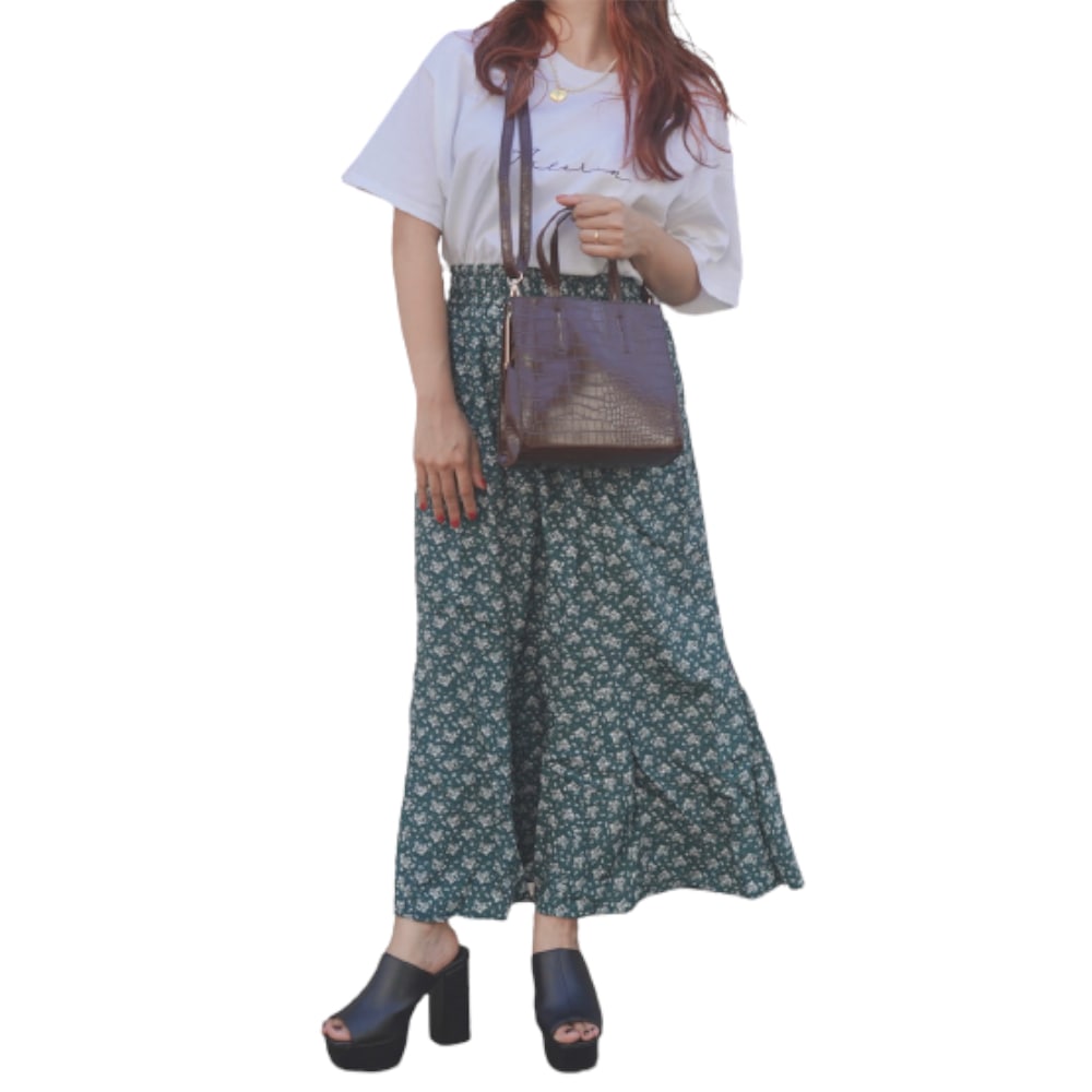 White Flower Long Flare Skirt (green) A,D,G レディース ボトムス
