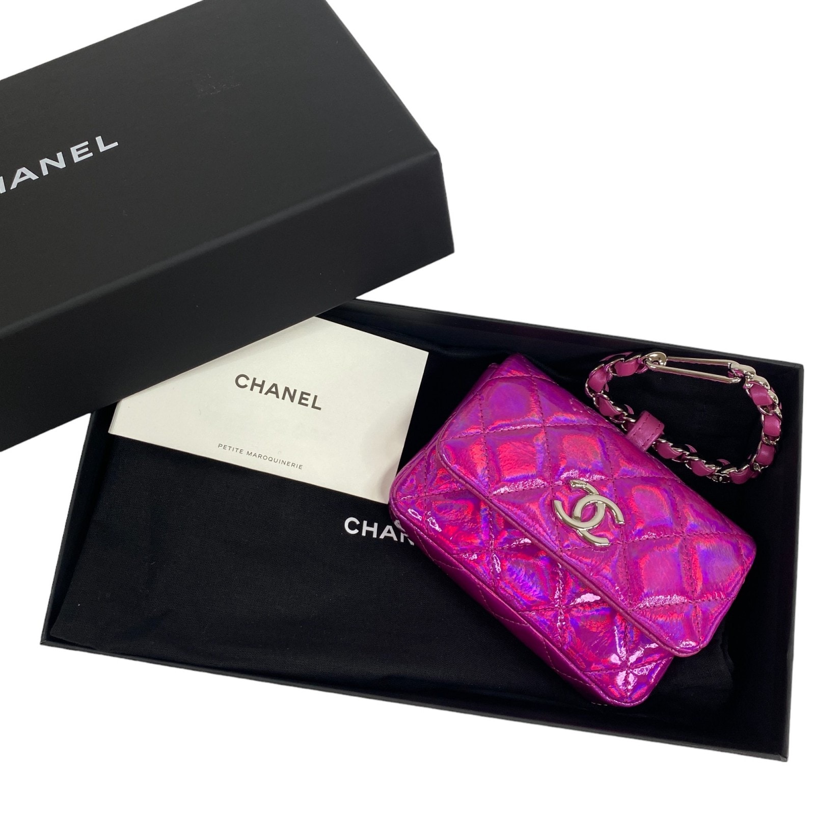 未使用 シャネル CHANEL マトラッセ 2023 イヤーズギフト チャーム CHANEL 【未使用】シャネル シャネル 2023年 イヤーズギフト