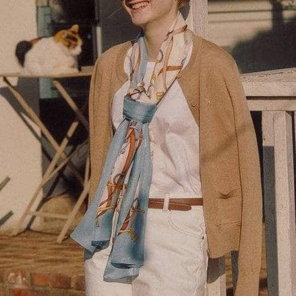 DCSC5F014T2 [ギフト包装][SILK100%]ブルー チェーンパターン ロング シルク スカーフ