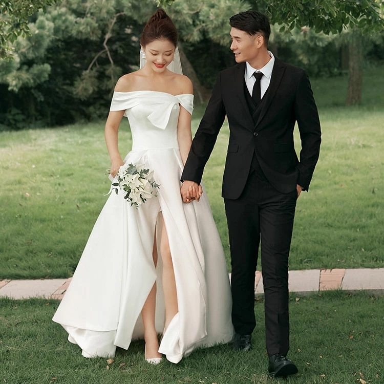 ウェディングドレス 二次会ドレス オフショルダー サテン ドレス 白 結婚式ドレス ロングドレス スリット ARライン ホワイトドレス 無地 二次会 ウェディング 海外挙式 撮影 XS S M L X