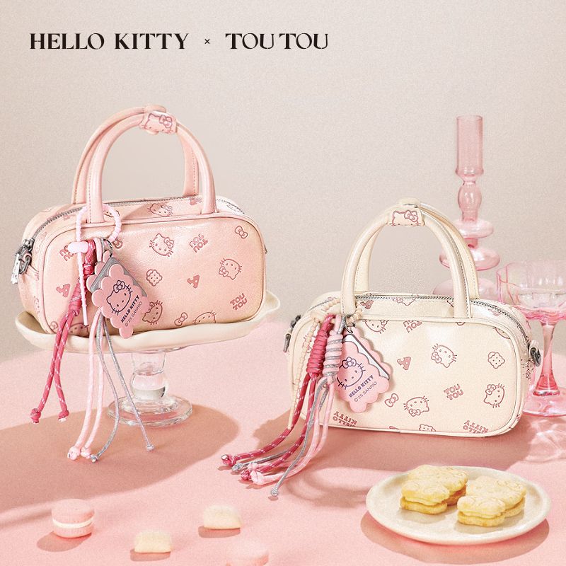 hello kitty 新しい TOUTOU × ハローキティキティKTボストンピロープリント手提げワンショルダー斜めがけバッグレディース 2件で200円引き