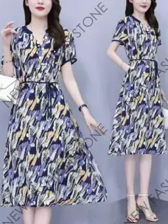 中高年女性の夏服の新しいワンピース-82