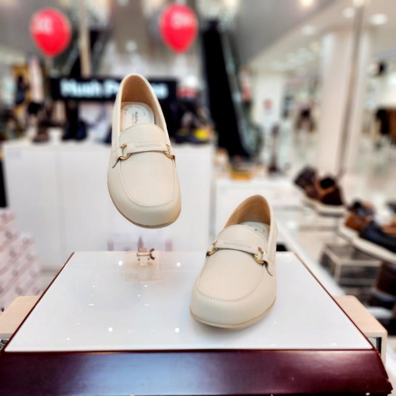 女性の足に優しい軽量シンプル4cmモールドチャンセミフォーマルローファー3fr452-E_CA