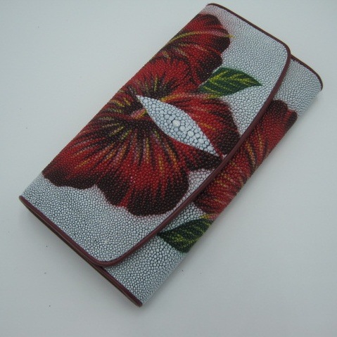 エイ革　スティングレイ(5)　花柄　ハイビスカス　白　長財布　三つ折り　高級感　珍品　金運UP