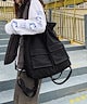 ブラック