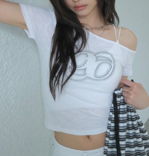 KIKI SLIM TEE