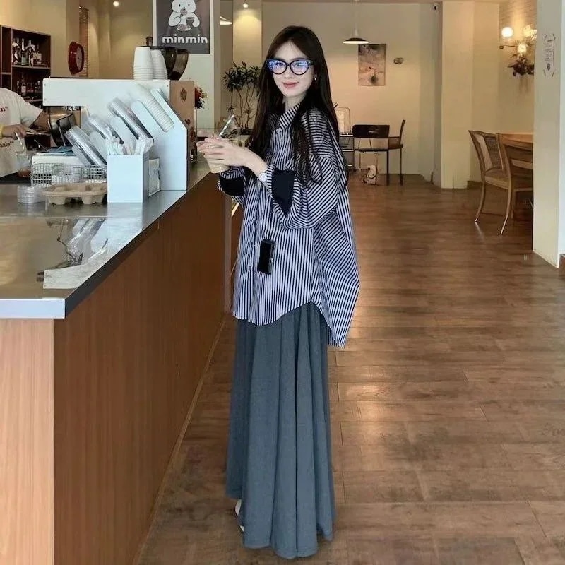 セットアップカジュアルスーツ レディース 年秋新作 長袖ストライプシャツ プリーツドレープロングスカート 2点セット