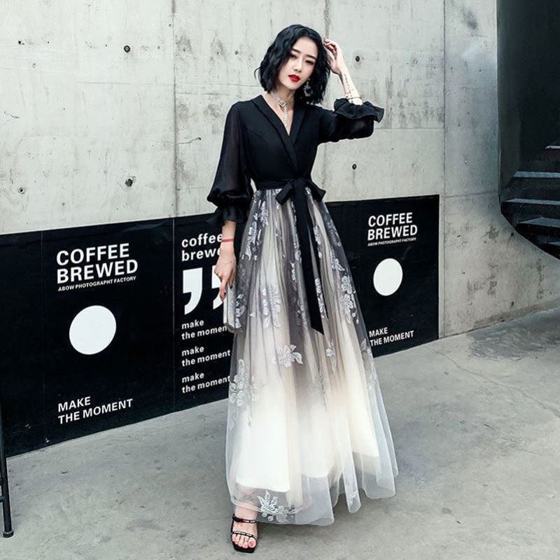 即日発送ウェディングドレス ウエディングドレス カラードレス カクテルドレス ブラック 黒 Vネック 花柄 ロングドレス パーティードレス 発表会 演奏会 イブニングドレス フォマール 切替 おしゃれ 7,573円