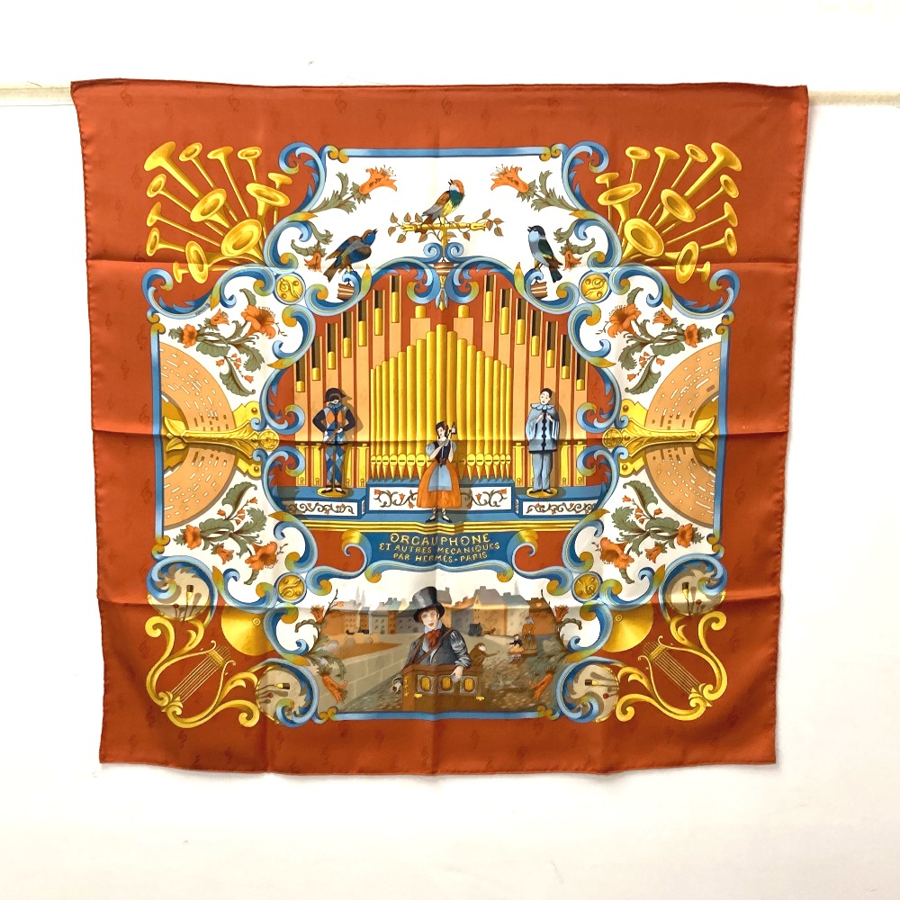 スカーフ ORGAUPHONE ET AUTRES MECANIQUES パイプオルガンと時計仕掛けの楽器 カレ90 シルク オレンジ