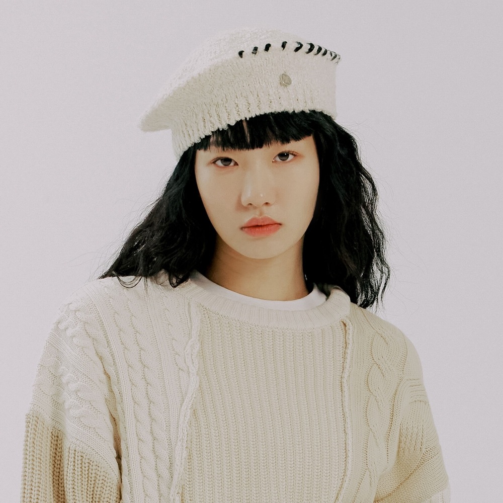 ロマンチッククラウンブックルステッチベレー帽_オートミール