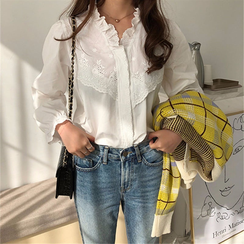 2462.フリルネックカジュアルブラウス（ホワイト）2019 春夏 無地 シンプル 普段使い お出かけ 着回し