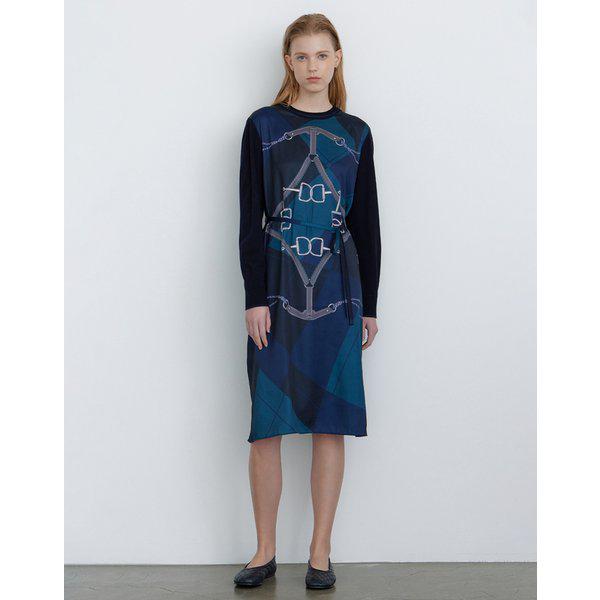 [24FW] ネイビー グラフィック ポイント ウール混紡 ニット ワンピース DLSW4D807N3