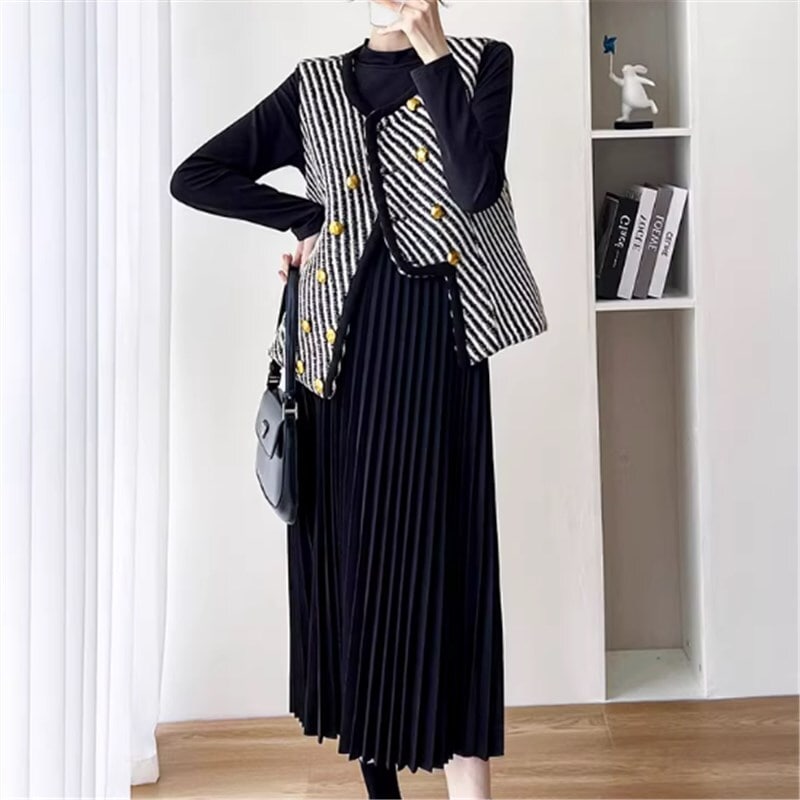 ワンピース セットアップ ２点セット ベスト ロングスカート ロング ロング丈 ロングワンピース 袖あり 長袖 ラウンドネック かわいい 大人可愛い きれいめ シンプル カジュアル 大人 上品