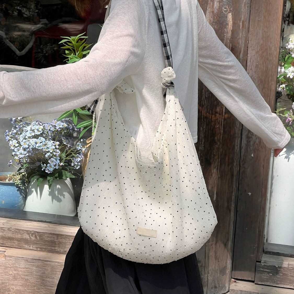 マイエコバッグ探し韓国ファッション エコバッグ ショルダーバッグ ズックバッグ 大容量ショルダーバッグ斜めがけ トートバッグ 大容量超人気レディースバッグ ミニバッグトートバッグ スマホポーチマイエコ