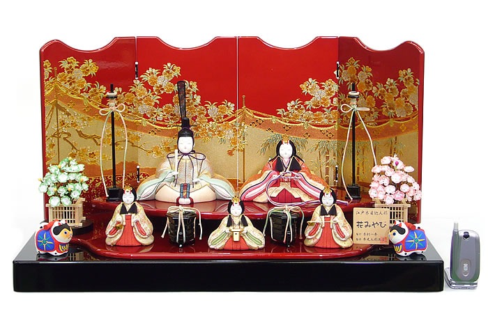 雛人形 ひな人形 お雛様 おひなさま かわいい 手作り 2025年 新作 秀光 限定品 送料無料 コンパクト ミニ 初節句 ひな祭り 木目込 一秀 五人 ５人 平飾り 男雛 女雛 狛犬 こま犬 買得