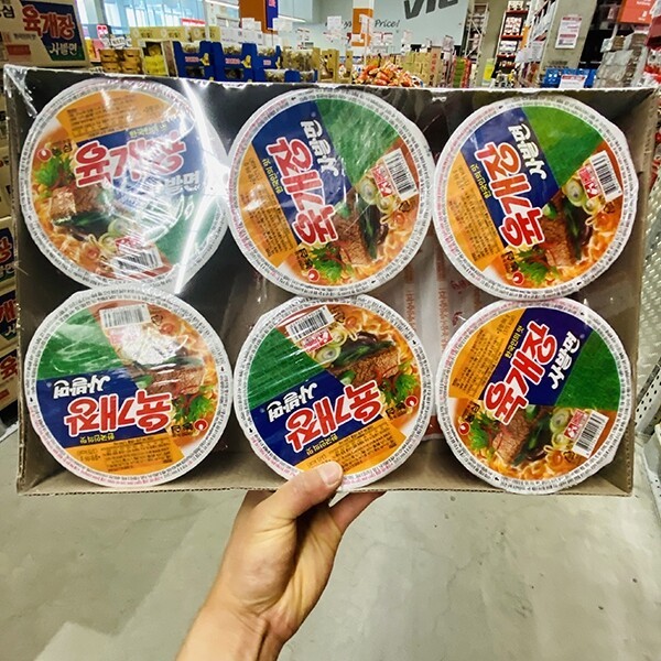 世界的に 激安通販新作 農心ユッケジャン鉢麺6本入