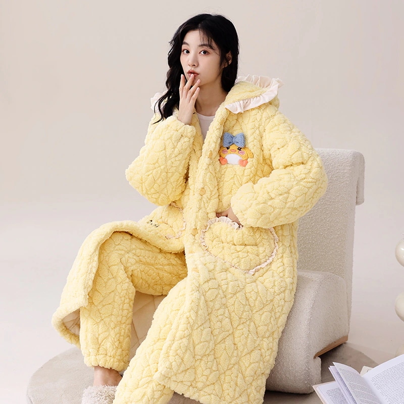 サンゴのベルベットの寝衣冬の女性の新型三層綿とベルベットの厚い保温パジャマの家庭服セット 6,053円