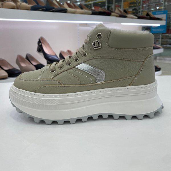 女性軽量ファー厚底スニーカーブーツ YACWSB6O9WH HSPD4A GN 11,039円