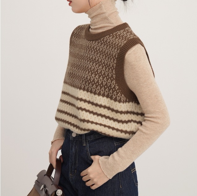 カジュアルニットベスト レトロベスト おじコーデベスト Ｕネックベスト トップス セーター プルオーバー ベスト ノースリーブ Uネック ラウンドネック スリム ストレート Iライン スマート