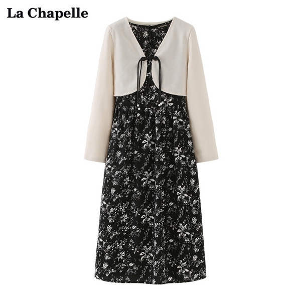 ラ・シャペルの春新作ニットサスペンダードレス